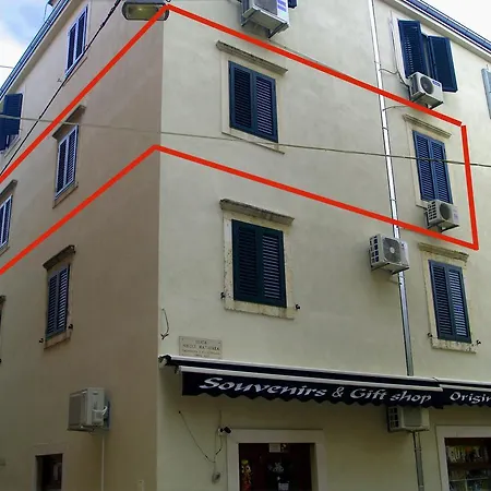 Evergreen Apartman Zára